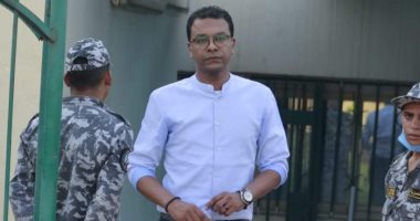 أسوان يرصد 25 ألف جنيه مكافأة البقاء فى الدورى ويراجع 3 عروض لهداف الفريق