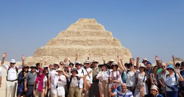 منطقة سقارة الأثرية تستقبل أول فوج سياحى فرنسى