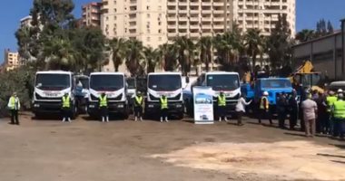 محافظ الإسكندرية يتابع استعدادت الصرف الصحى لاستقبال موسم الشتاء.. فيديو