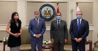 سفير كندا بالقاهرة يتوقع مشاركة مصر بمشروع متكامل في مجال البترول