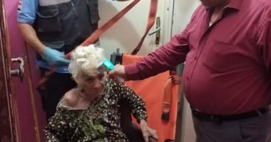 "تضامن الغربية" تنقذ مسنة 86 عاما وتنقلها لدار رعاية المسنين في طنطا.. صور