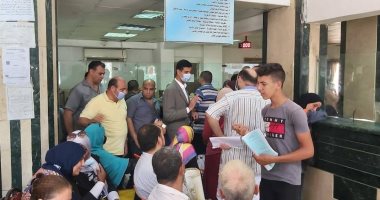 نائب محافظ القليوبية يتفقد المراكز التكنولوجية لمتابعة طلبات التصالح.. صور