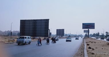 قارئ يطالب بإنشاء مطب صناعى بطريق الواحات أمام سوق الجملة للحد من الحوادث