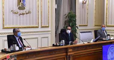 رئيس الوزراء يكلف بوضع "خطة طوارئ" لتأمين المنشآت الخدمية استعدادا للسيول 