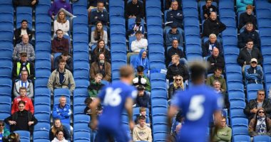 البرلمان يوافق على عودة الجماهير إلى الدورى الإنجليزى فى أكتوبر