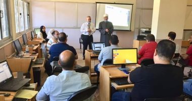 وكيل منطقة الإسكندرية الأزهرية يتابع تدريب المعلمين استعدادا للعام الدراسى الجديد