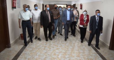لجنة "الأعلى للجامعات" تزور كلية التربية النوعية بسوهاج استعدادا لبدء الدراسة 
