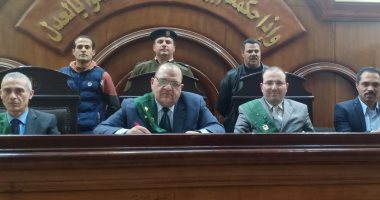 السجن 10 سنوات لـ3 أشقاء وصديقهم لسرقتهم فنى أشعة بالشرقية بالإكراه