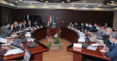 وزير النقل: ننفذ تحديث نظم الإشارات على خطوط السكك الحديدية بـ46.8 مليار جنيه