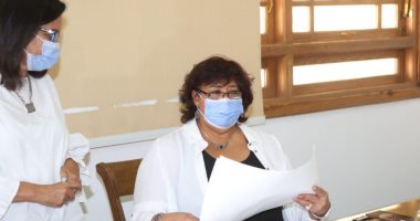وزيرة الثقافة تتسلم شهادة تسجيل منظمة اليونسكو للنخلة بـ التراث العالمى