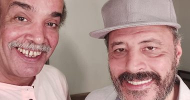 سليمان عيد يحتفل بانتهاء تصوير دوره فى "النمس والإنس" لمحمد هنيدى