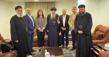 تفاصيل 30 دقيقة أنهت أزمة الأنبا أغاثون والزميلة سارة علام .. أسقف مغاغة : نبدأ صفحة جديدة وحريصون على تجاوز الخلاف.. والزميلة : قداسة البابا تواضروس حرص على حرية الصحافة وسلام الكنيسة
