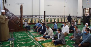 محافظ الفيوم يفتتح مسجد "الخليفة" بعد إحلاله وتجديده 