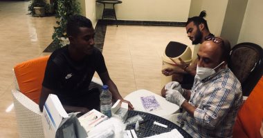 لاعبو أسوان يخضعون لـ "رابيد تيست" قبل مواجهة الزمالك..صور