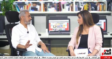 صبرى فواز لتليفزيون اليوم السابع: ميصحش وعيب إن نجم يتدخل في اختيار فريق العمل.. ده شغل المخرج