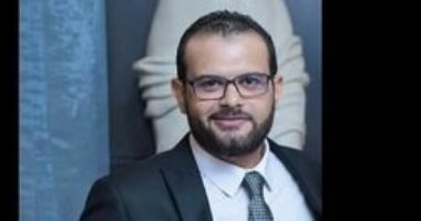 وفاة والد السيناريست مصطفى جمال هاشم 