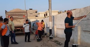  "إبدأ بنفسك".. مبادرة شبابية بالعريش لتجميل وتنظيف المقابر
