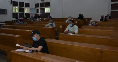 جامعة القاهرة تنتهى من امتحانات التعليم المدمج دون رصد أية مشكلات