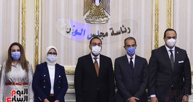 رئيس الوزراء يشهد توقيع بروتوكول تعاون لتبسيط إجراءات الإفراج الجمركي عن البضائع بالموانئ