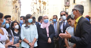 وزيرة الهجرة تؤكد حرص الدولة على تطوير العشوائيات وتحسين الخدمات المقدمة للمواطن