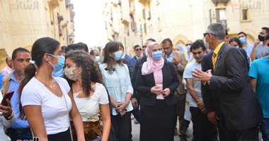 وزيرتا الهجرة والتضامن وشباب المصريين بالخارج فى مشروع روضة السيدة.. صور