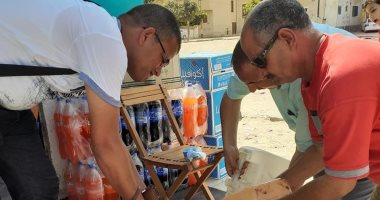 صحة شمال سيناء تشن حملة على الأسواق وتعدم أغذية وعصائر فاسدة.. صور