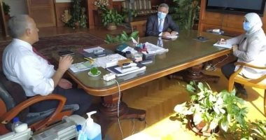 وزير الرى يبحث استعدادات مواجهة السيول والفيضان