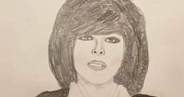 ابنة المطربة مى فاروق ترسم "بورتريه" لـ إسعاد يونس.. والأخيرة: تسلم إيدك