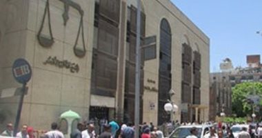 توافد المرشحين أمام محكمة الأقصر الابتدائية مع أول أيام الترشح لمجلس النواب