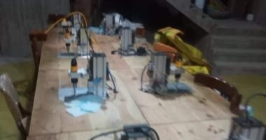 ضبط مصنع كمامات غير مرخص ببدروم عقار بأبو حمص والتحفظ على 32 ألف قطعة