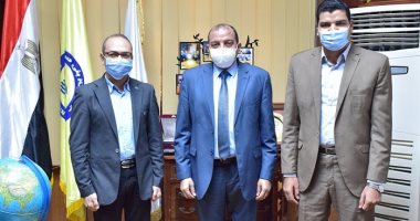 جامعة بنى سويف توقع اتفاقية مع نظيرتها باريس ساكلاى لتمويل منح دراسية للطلاب