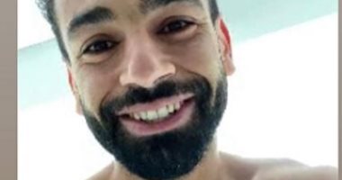 لوفرين يكشف صورة من اتصاله بمحمد صلاح: أصبح يضحك بعد رحيلى وعليه إخفاء عضلاته