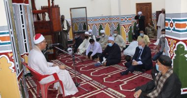 السكرتير المساعد لمحافظة سوهاج يشارك فى افتتاح عدد من المساجد الجديدة.. صور