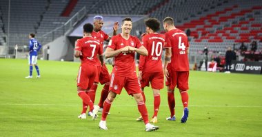 ليفاندوفسكي يتخطى رومينيجه في ترتيب هدافي بايرن ميونخ بالبوندسليجا