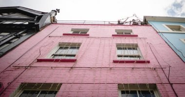 افتتاح مبنى سحرى مستوحى من سلسلة "هارى بوتر" بلندن.. لكل زائر عصاة سحرية