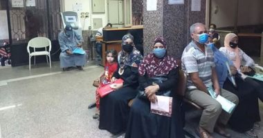 كيف ساهمت تسهيلات الحكومة فى زيادة الإقبال على التصالح فى المخالفات؟.. قنا تستلم 20 ألف طلب والشرقية تستقبل 70 ألف متصالح والبحيرة فى المقدمة.. وقروض ميسرة من البنوك الوطنية لتمكين المواطنين من السداد