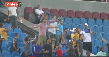 جماهير أسوان بعد الفوز على الزمالك: الأرض لو تتزلزل أسوان مش هتنزل