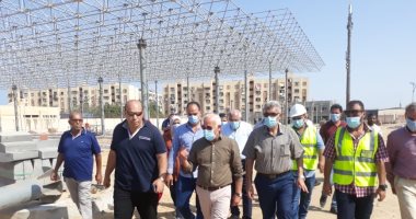 محافظ بورسعيد يتعهد بإنشاء "مول حضارى" بجوار الميناء البرى الجديد.. صور