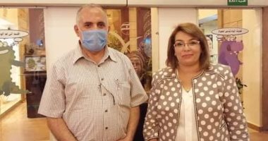وزير الموارد المائية والرى يتفقد قاعات المركز الثقافى الأفريقى بأسوان
