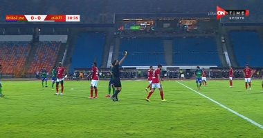 الأهلي يراهن على الشباب فى مواجهة المقاصة بكأس مصر.. سواريز يدفع بـ3 وجوه جديدة ويخشى انتفاضة الفريق الفيومى ويطالب بمواصلة الانتصارات.. وعيد مرازيق يراهن على المفاجآت بعد الهبوط للمظاليم 