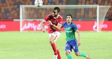 إيهاب جلال: لست راضياً عن التعادل مع الأهلي.. وأتمني تكرار  "الممر الشرفي"