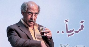 أشرف عبد الباقى يشوق جمهوره بصورة من كواليس عمل فنى جديد