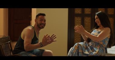 أحمد زاهر يكشف عن صور من كواليس تصوير "زنزانة 7"