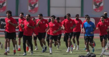 موسيمانى يفاجئ الجميع بتشكيل هجومى للأهلى أمام الوداد.. مغامرة محفوفة بالمخاطر .. وجود ثنائى فى خط الوسط علامة استفهام .. غياب أحمد فتحى مثير للدهشة .. خبرة وليد سليمان أفضل من افشة.. ولغز مروان محسن عرض مستمر