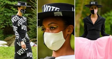 تصميم إكسسوارات وملابس مدون عليها كلمة "vote".. الانتخابات الأمريكية على الأبواب