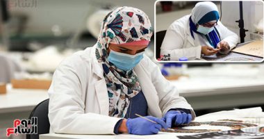 المعمل الكيماوى يفحص مواد مخدرة ضبطت بحوزة عاطل قبل ترويجها فى الجيزة