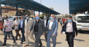 محافظ بنى سويف يتفقد موقف محيى الدين ويكلف بتكثيف حملات المتابعة