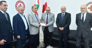 "أعضاء جوقة الشرف الفرنسية" تدعم بنوك الدم فى الصليب الأحمر اللبنانى