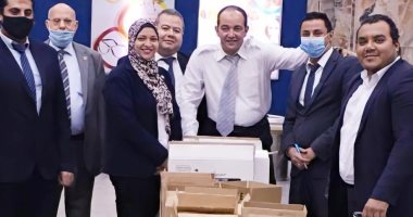  جمارك مطار القاهرة تضبط محاولة تهريب كمية من مستحضرات التجميل 