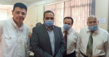 نائب رئيس جامعة بنها لشئون التعليم والطلاب يتفقد معامل تنسيق المرحلة الثالثة